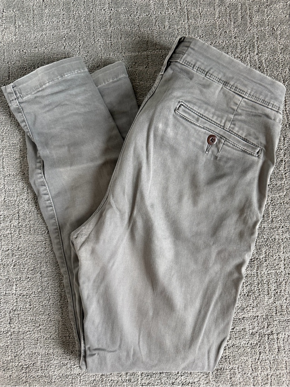 Classic Slim American Eagle Pants in Gray